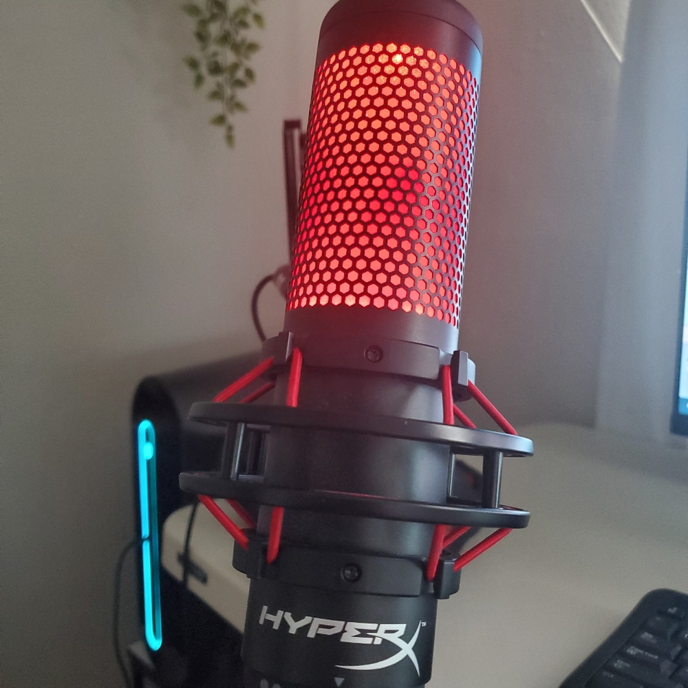 HyperX QuadCast USB Condenser Microphone